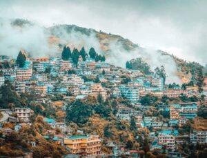 treks of mountain backpacker india
