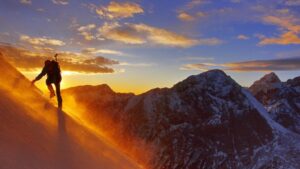 Friendship Peak Trek in Manali: A Challenge Worth Pursuing for Beginners?