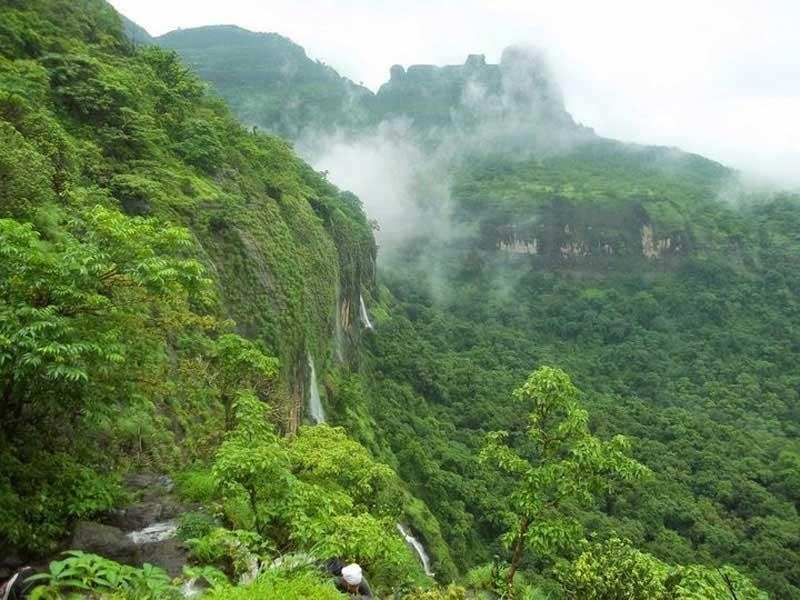 lakes of chattigarh backpacker india