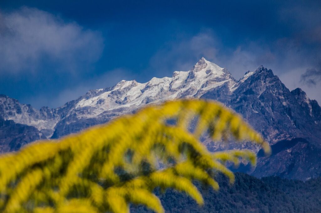 Snowless Himalayas